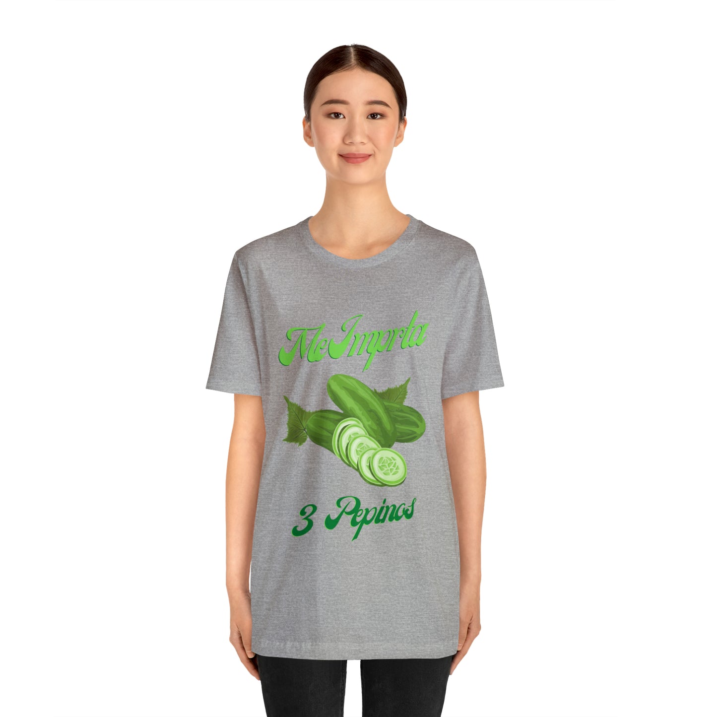 Me Importa 3 Pepinos -Unisex Jersey Short Sleeve Tee