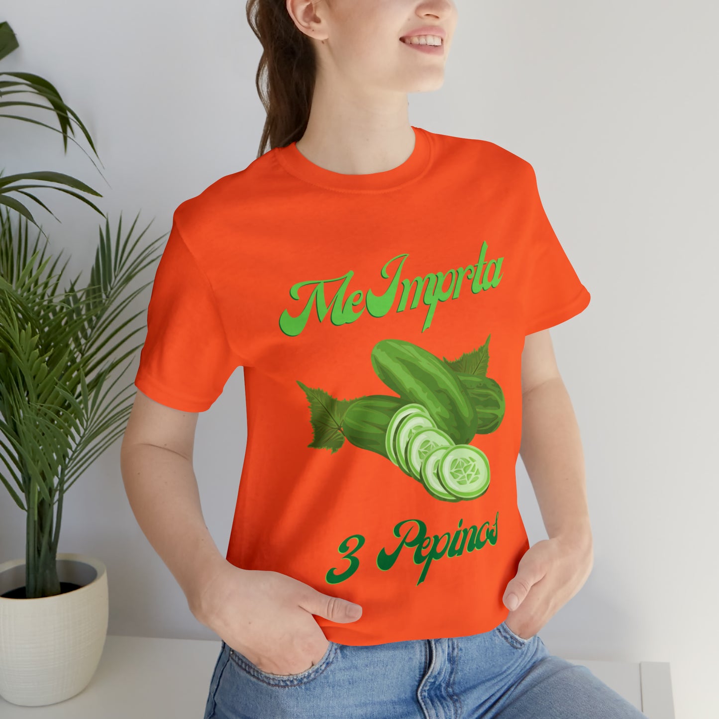 Me Importa 3 Pepinos -Unisex Jersey Short Sleeve Tee