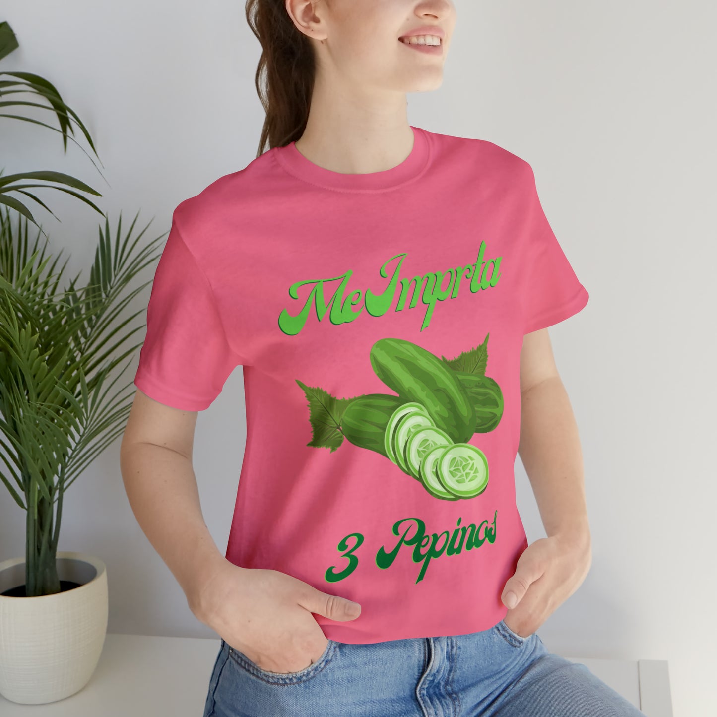 Me Importa 3 Pepinos -Unisex Jersey Short Sleeve Tee