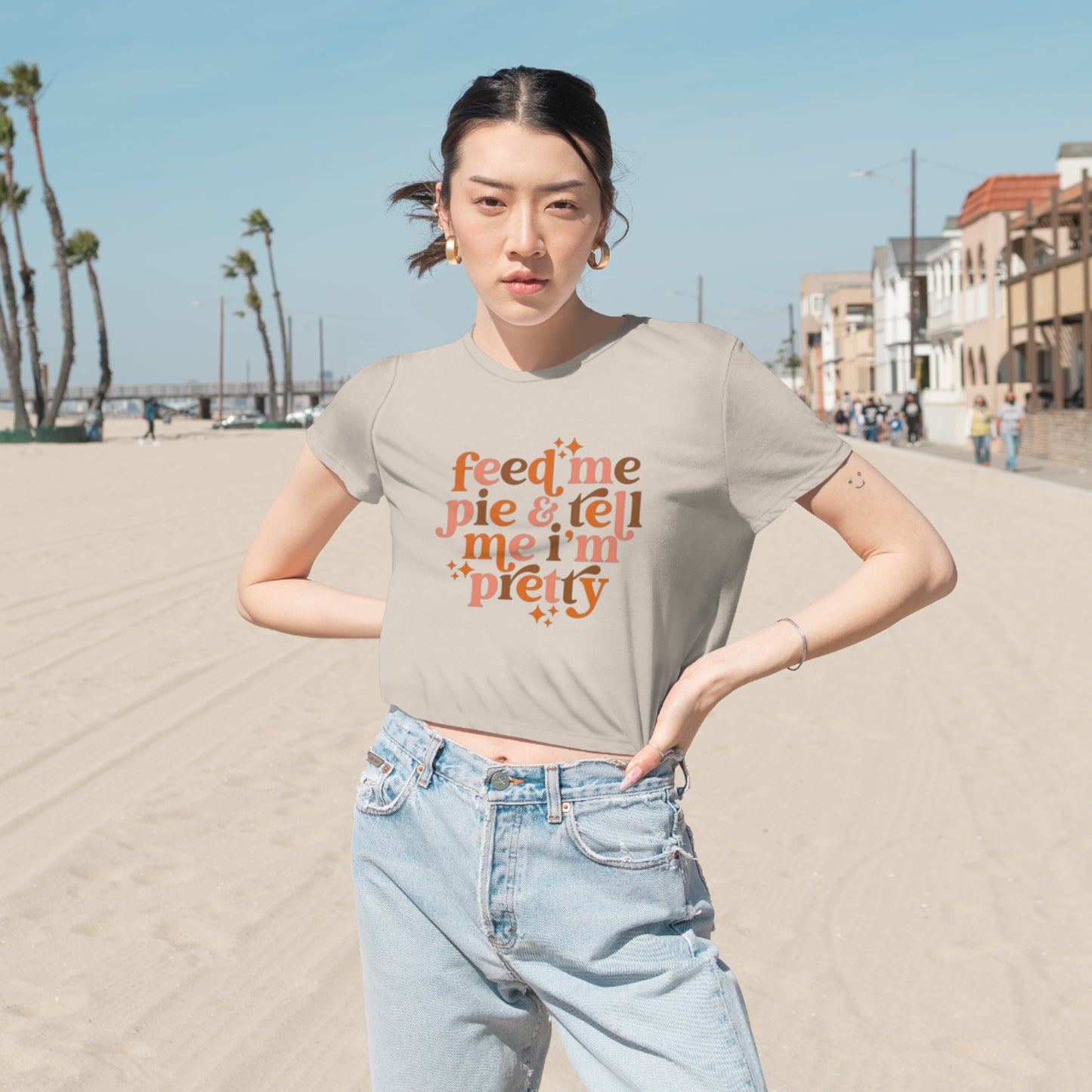 Feed me pie and tell me I'm pretty Women's Flowy Cropped Tee