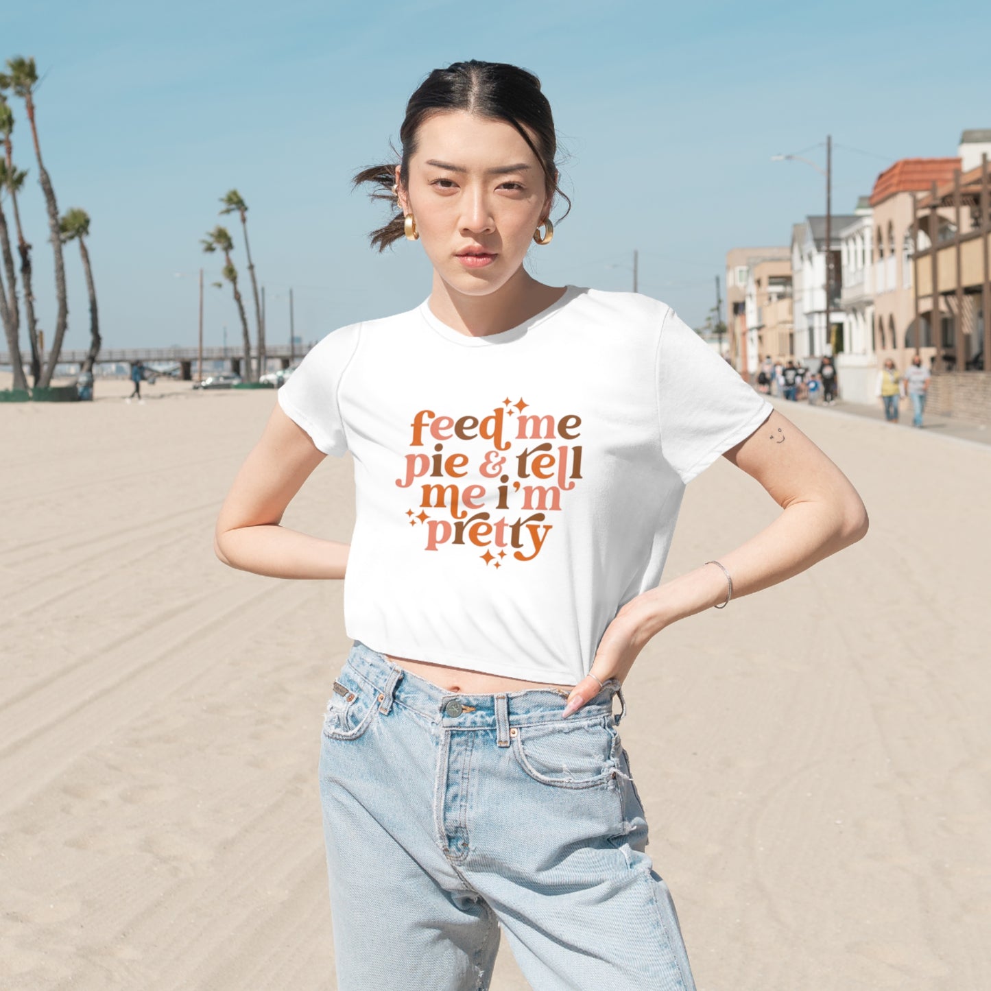Feed me pie and tell me I'm pretty Women's Flowy Cropped Tee